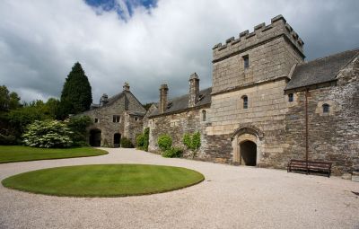 Cotehele Gatehouse