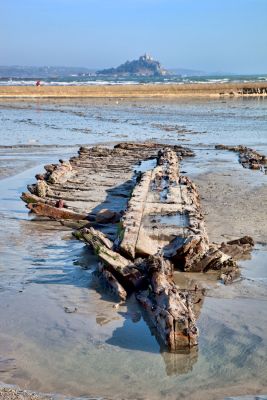 Uncovered ship wreck - Mount's Bay