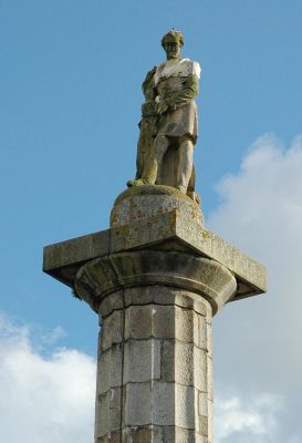 Richard Lander Monument - Truro