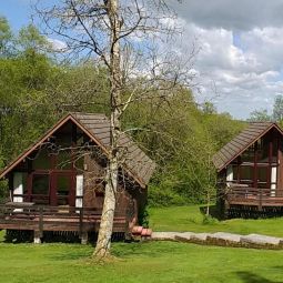 Eastcott Lodges