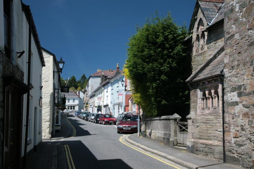 Lostwithiel - Fore Street | Cornwall Guide Images