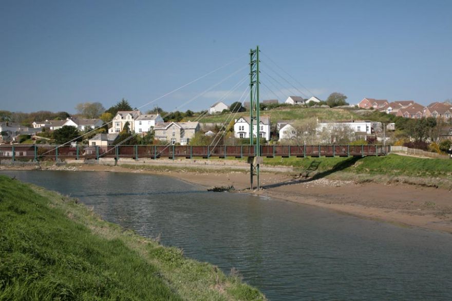 Challenge Bridge Wadebridge Cornwall Guide Images